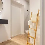 Apartamento Guesthost - Comfy In Isola